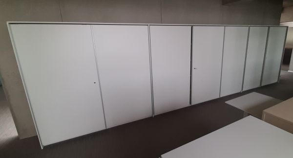 Schwebetürsystem basic S Schrankwand 5 OH